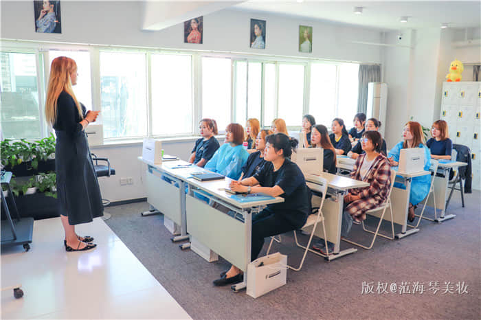 蘭州女生學化妝哪個學校正規點